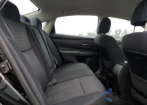 2016 Nissan Altima 2.5 z USA, uszkodzony, nr VIN 1N4AL3AP2GC229464